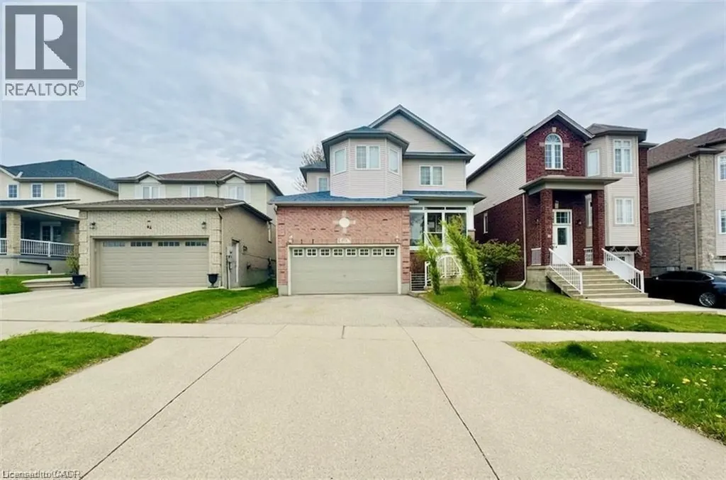 40 Lena Crescent Cambridge ON N1R 8P4
