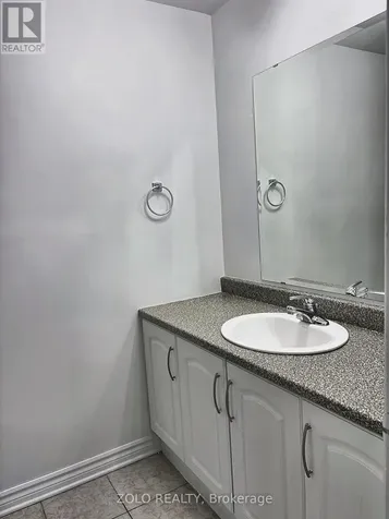 241 Ridgepark Private Ottawa ON K2G 1H1