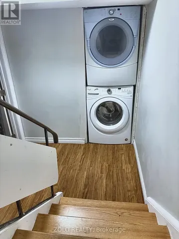 241 Ridgepark Private Ottawa ON K2G 1H1
