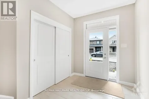 607 Idyllice Terrace Ottawa ON K4A 5N9