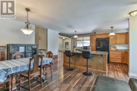 13 Vanbuskirk Drive St. Thomas ON N5R 4Z1