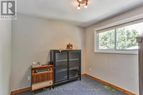 13 Vanbuskirk Drive St. Thomas ON N5R 4Z1