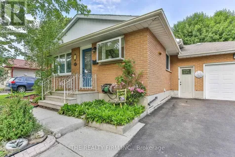 13 Vanbuskirk Drive St. Thomas ON N5R 4Z1