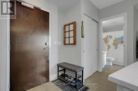 360 Patricia Avenue Ottawa ON K1Z 6W1