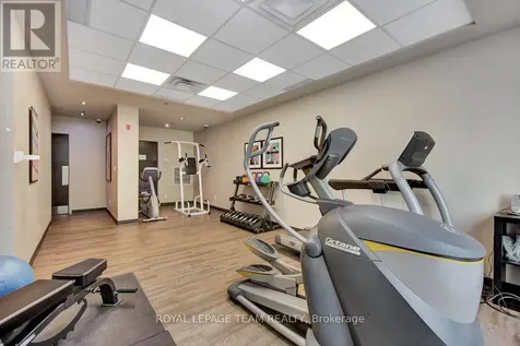 360 Patricia Avenue Ottawa ON K1Z 6W1