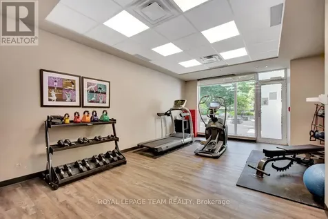 360 Patricia Avenue Ottawa ON K1Z 6W1