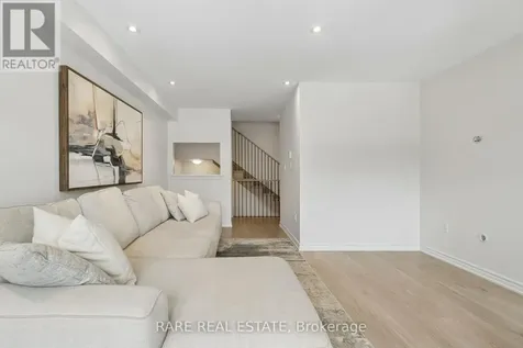 55 Hay Lane Barrie ON L9J 0T6
