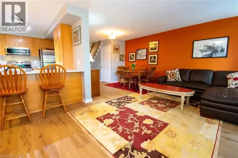 24 Walker Court Grimsby ON L3M 5J5