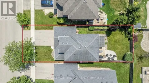 34 Pine Valley Drive St. Thomas ON N5P 0A9
