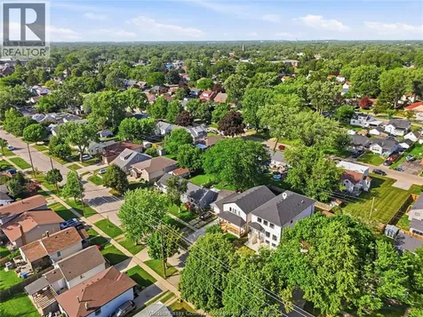 2490 George Avenue Windsor ON N8W 4M5