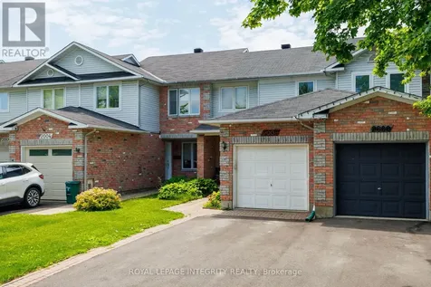 2002 Petite Lane Ottawa ON K4A 3X3