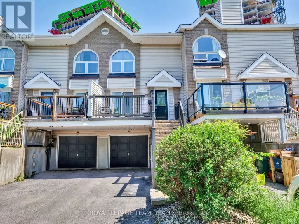53 Thornbury Crescent Ottawa ON K2G 6C5