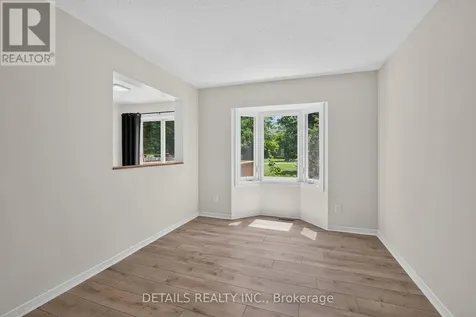 122 Ashpark Crescent Ottawa ON K1T 3N6