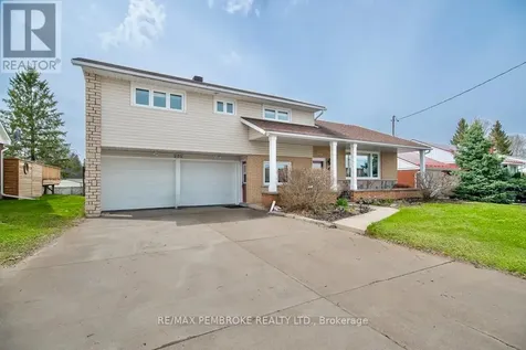 282 Clemow Avenue Pembroke ON K8A 2E4