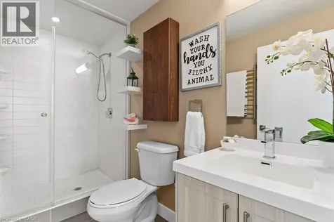 2087 Fairview Street Burlington ON L7R 0E5