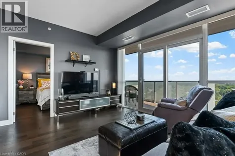 2087 Fairview Street Burlington ON L7R 0E5