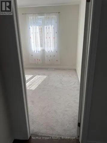 166 Auckland Drive Whitby ON L1P 0J2