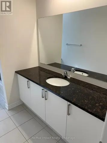 166 Auckland Drive Whitby ON L1P 0J2