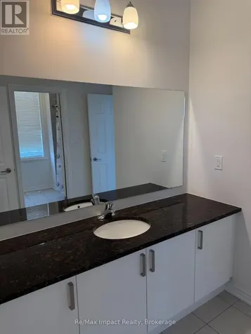166 Auckland Drive Whitby ON L1P 0J2