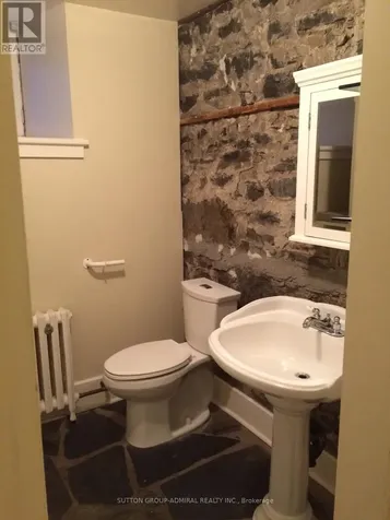 162 Daly Avenue Ottawa ON K1N 6E9