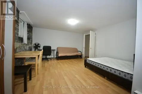 162 Daly Avenue Ottawa ON K1N 6E9