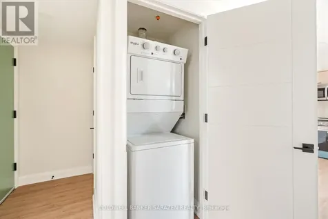 10 Mcarthur Avenue Ottawa ON K1L 6R2