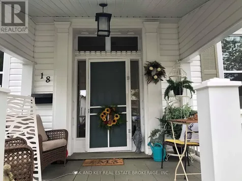 18 Isabel Street St. Thomas ON N5R 3J7