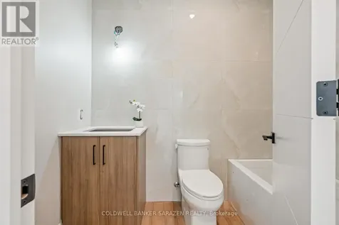 10 Mcarthur Avenue Ottawa ON K1L 6R2