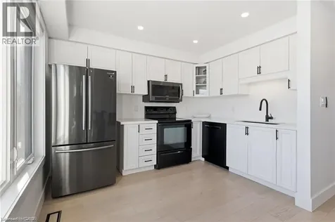 1253 Silvan Forest Drive Burlington ON L7M 0B7