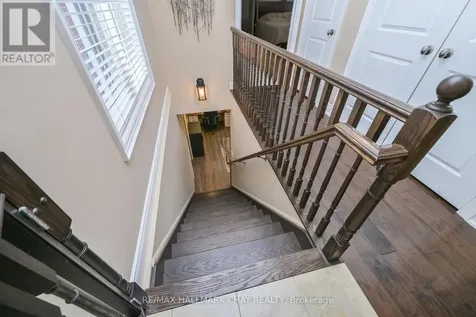 11 Harry Parker Place Adjala-tosorontio ON L0M 1J0