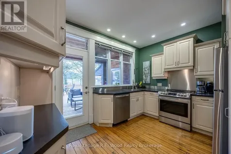 10 George Street Tillsonburg ON N4G 2N2