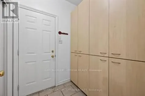 4070 Canyon Walk Drive Ottawa ON K1V 1W4