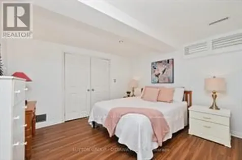 4070 Canyon Walk Drive Ottawa ON K1V 1W4