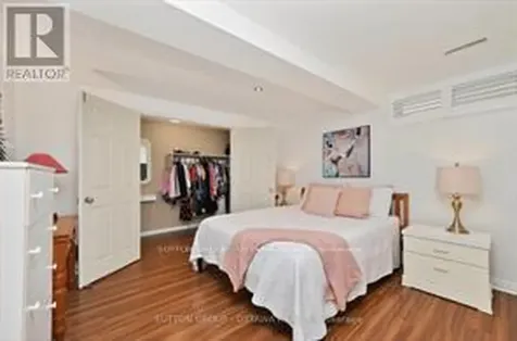 4070 Canyon Walk Drive Ottawa ON K1V 1W4
