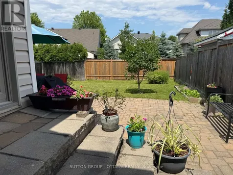 4070 Canyon Walk Drive Ottawa ON K1V 1W4