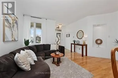 4070 Canyon Walk Drive Ottawa ON K1V 1W4