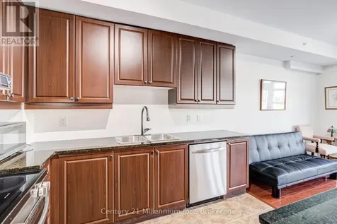 1 Shipyard Lane Collingwood ON L9Y 0W2