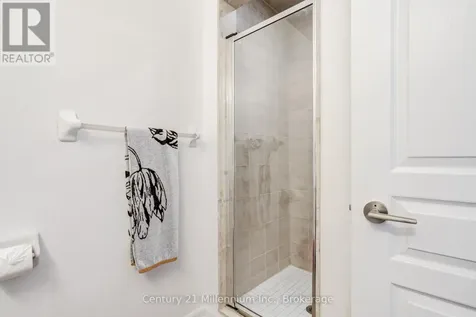 1 Shipyard Lane Collingwood ON L9Y 0W2
