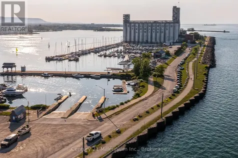 1 Shipyard Lane Collingwood ON L9Y 0W2