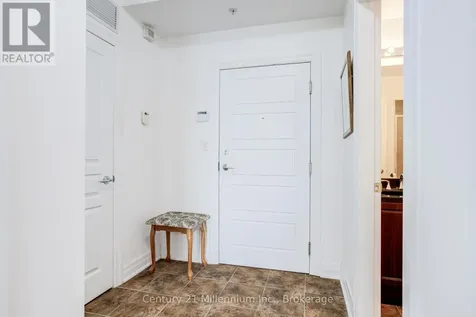 1 Shipyard Lane Collingwood ON L9Y 0W2