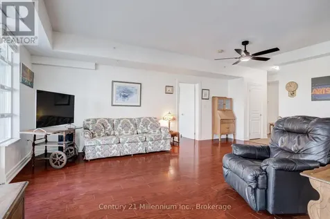 1 Shipyard Lane Collingwood ON L9Y 0W2