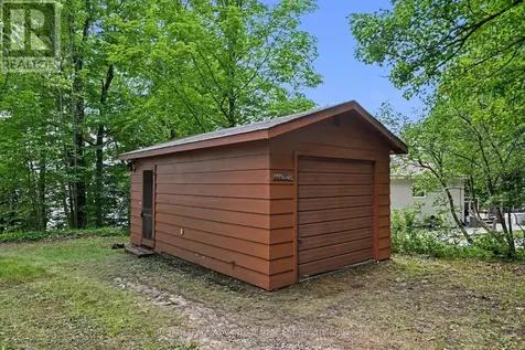 2067 Sugar Bush Hill Lane Lanark Highlands ON K0G 1M0