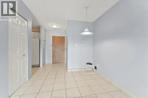 1323 Langlois Windsor ON N8X 4L8