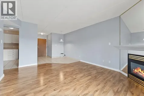 1323 Langlois Windsor ON N8X 4L8