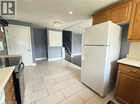 66 Belwood Crescent Kitchener ON N2C 1Z3