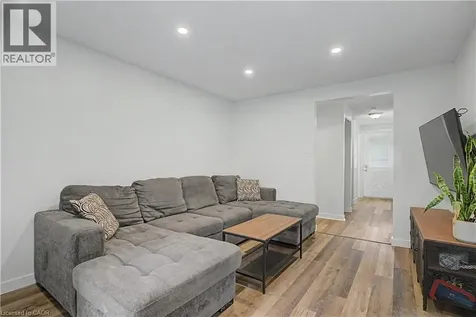 191 Northview Heights Drive Cambridge ON N1R 8C6