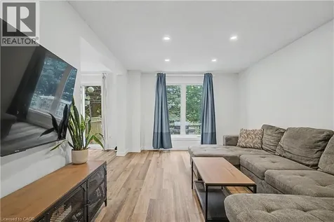 191 Northview Heights Drive Cambridge ON N1R 8C6
