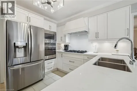 4665 Beaufort Terrace Mississauga ON L5M 3J1