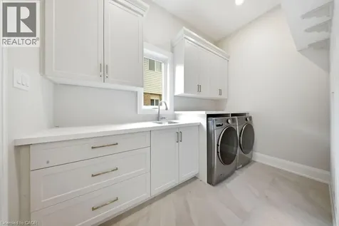 62 Jeremy Street Hamilton ON L9A 2T1