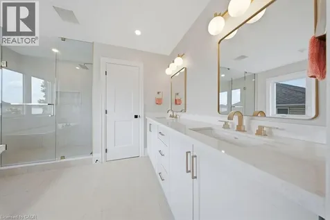 62 Jeremy Street Hamilton ON L9A 2T1